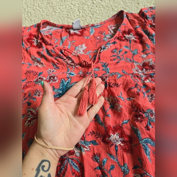 53. O.N. 100% Rayon Front Tassle Tie Floralcore Short Sleeve Top - Picture 4 of 7